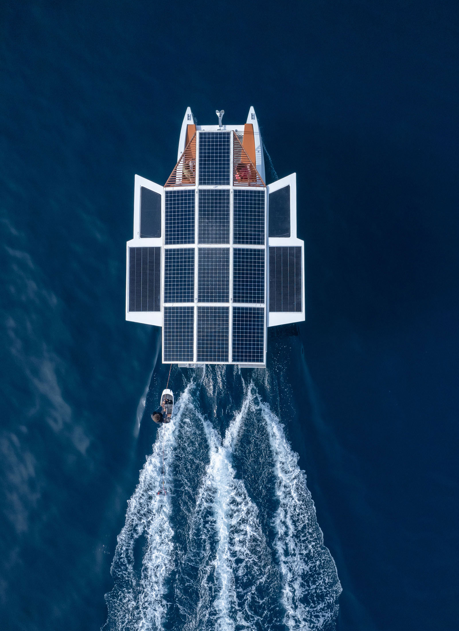 millikan-boats-catamaran-electro-solaire-01